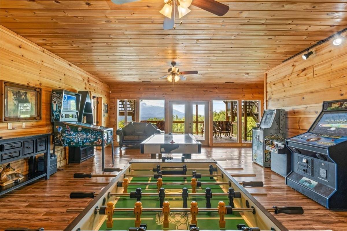 Gatlinburg Mansion Cabin Pittman Center المظهر الخارجي الصورة