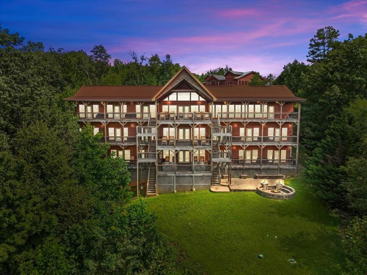 Gatlinburg Mansion Cabin Pittman Center المظهر الخارجي الصورة