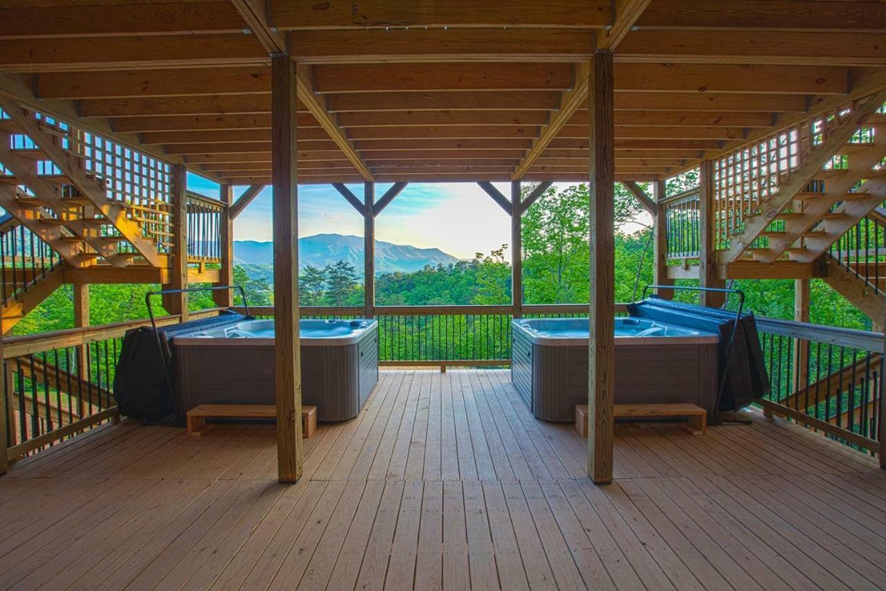 Gatlinburg Mansion Cabin Pittman Center المظهر الخارجي الصورة