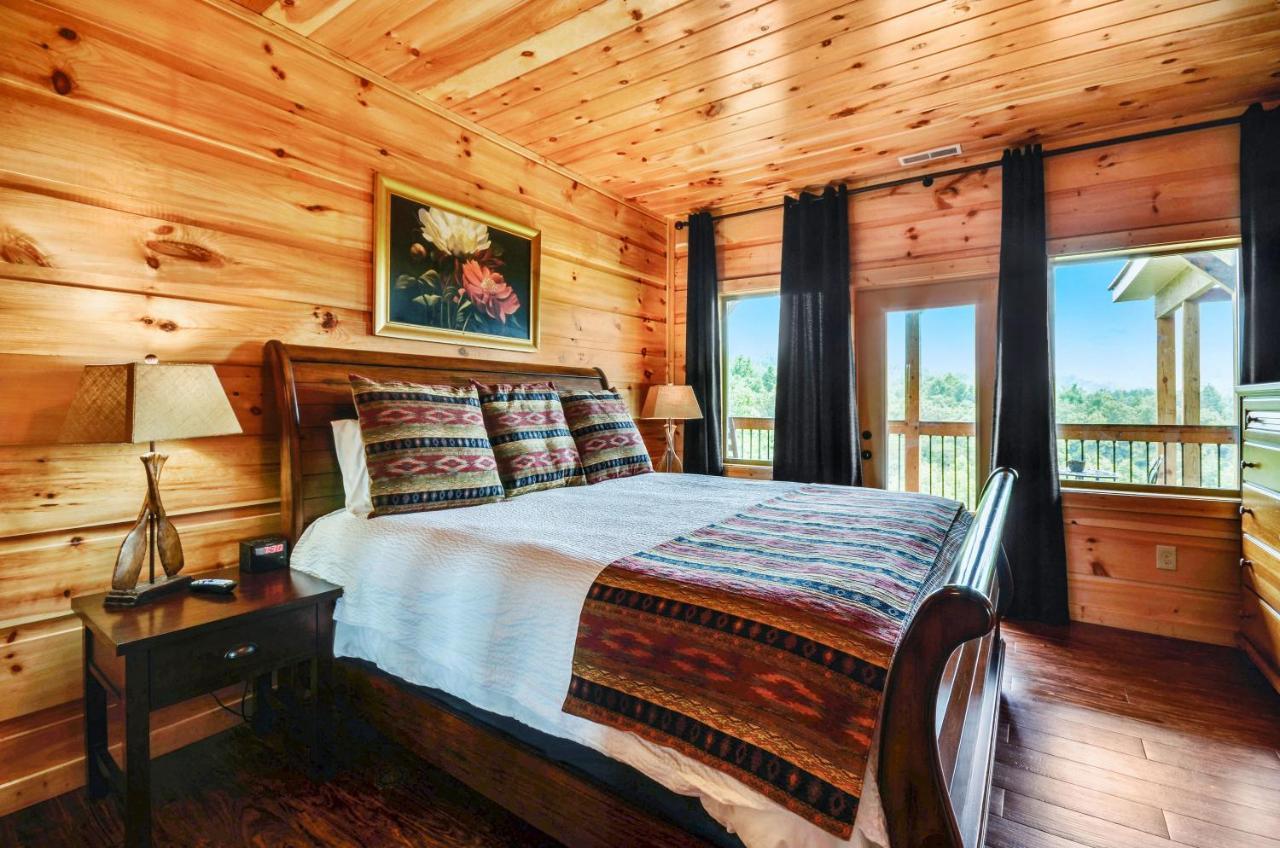 Gatlinburg Mansion Cabin Pittman Center المظهر الخارجي الصورة